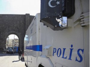 Diyarbakır'da Provokasyona Karşı Önlemler Artırıldı