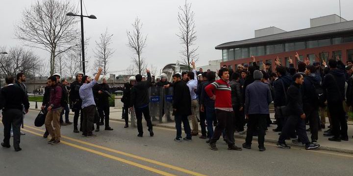 İTÜ’de Müslüman Öğrenciler Sol Çeteleri Püskürttü!