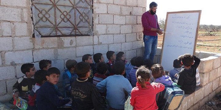 Suriyeli Çocuklar Eğitimlerine 'Umut'la Devam Ediyor