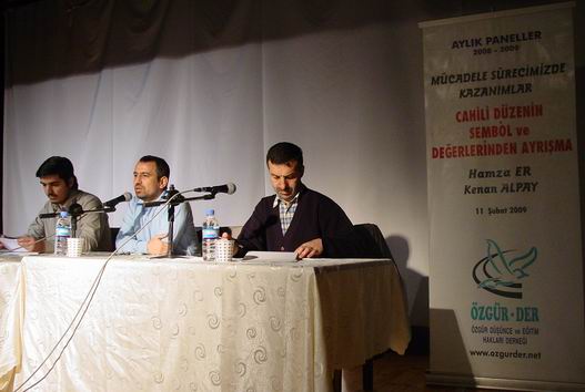 Aylık Panelde "Cahiliye ve Sembolleri" Tartışıldı