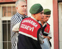 Beni devlet destekli, taşeron yapmak istediler!