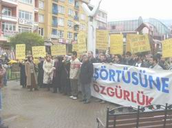 Kocaeli'de 200. başörtüsü eylemi