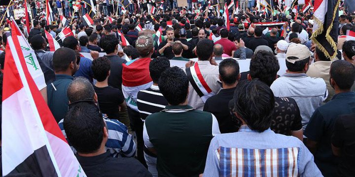 Irak'ta Gösteri: "Bağdat Özgürdür, Süleymani Dışarı"