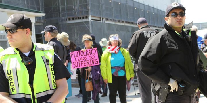 'Demokrasi Baharı'nda Gözaltı Sayısı Bin 200'ü Geçti