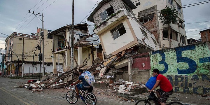 Ekvador'daki Depremlerde Hayatını Kaybedenlerin Sayısı 570'e Yükseldi
