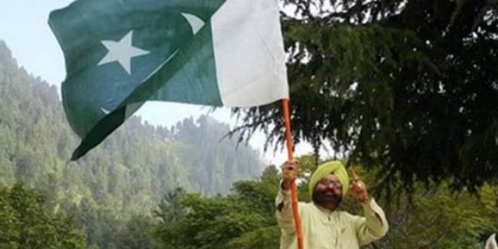 Pakistan'da Sih Bakan Öldürüldü