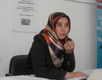 Özgür-Der K.Çekmece seminerleri sürüyor