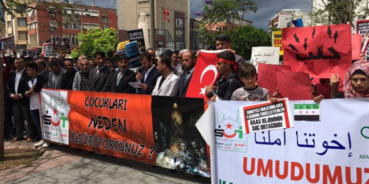 Esed ve Rusya'nın Halep'teki Katliamları Adana'da Protesto Edildi