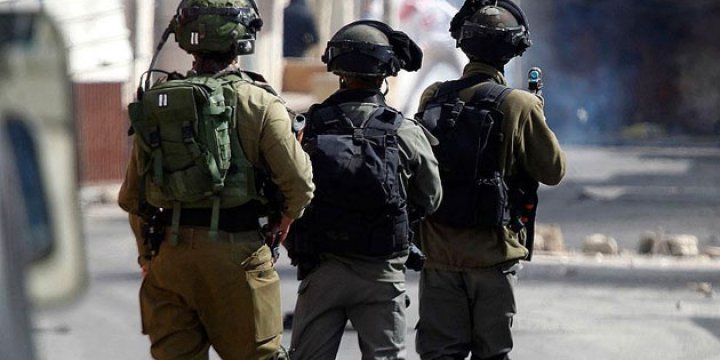 Yaralı Filistinliyi Katleden İşgal Askerinin Duruşması Ertelendi