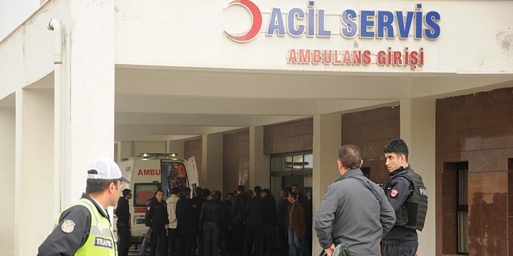 Mardin'de Askerî Araca PKK Saldırısı: 2 Yaralı