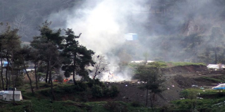 ABD Uçakları ÖSO'ya Ait Mevzileri Bombaladı