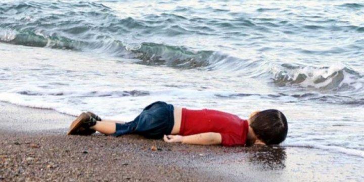 Aylan'ın Fotoğrafına Ağlayan Dünya Binlerce Aylan’a Karşı Neden Sessiz?