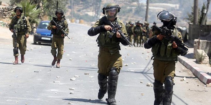 İşgal Güçleri Batı Şeria’da 10 Filistinliyi Gözaltına Aldı!