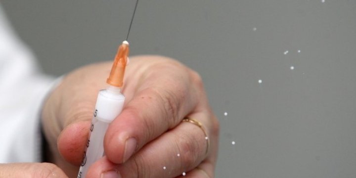 Türkiye'de İlk Yerli Hepatit B Aşısı Üretildi