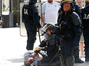 Holiganlara Karşı Fransa'ya İngiliz Polisi Takviyesi