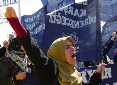 28 Şubat ve Başörtüsü Direnişi
