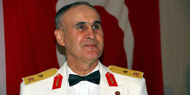 Ardahan'da Tuğgeneral Erdem Kargın Gözaltına Alındı