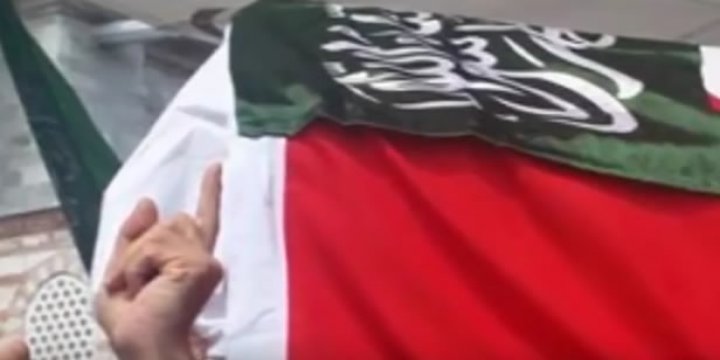 15 Temmuz Darbe Girişimine Karşı Direniş Klibi -Başeğmedik-