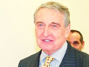 Koç'tan Tolon'a Vefa (!) Ziyareti