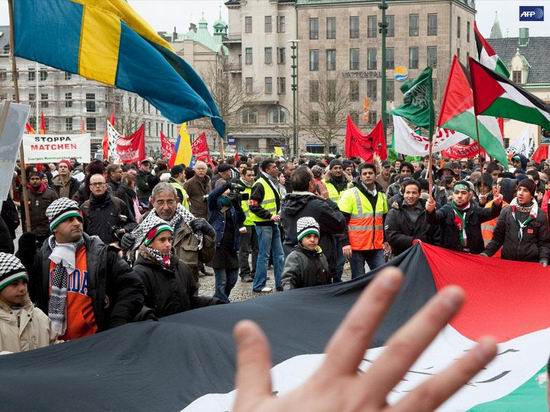 İsveç'te Siyonist İsrail Karşıtı Protesto
