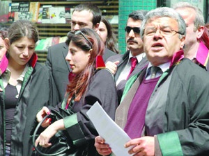 Baro Ergenekona taraf oldu