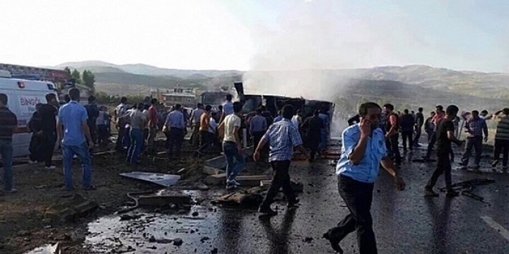 Bingöl’de Havaalanı Personelini Taşıyan Çevik Kuvvet Aracına Bombalı Saldırı