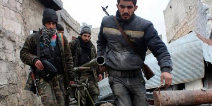 Direnişçiler 6 İran Destekli Fatımiyyun Milisini Halep'te Öldürdü