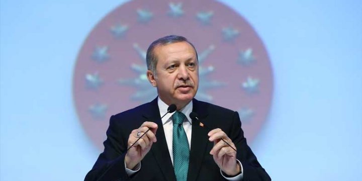 Cumhurbaşkanı Erdoğan: "Akıncı Üssü'ne 12 Bomba Attırdık Darbe Çöktü"