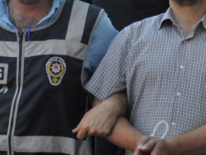Celal Bayar Üniversitesi'nde 25 Kişi Gözaltına Alındı