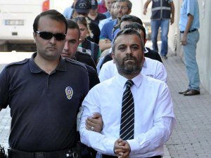 Firarda Olan 2 AHUDER Yöneticisi Daha Gözaltına Alındı