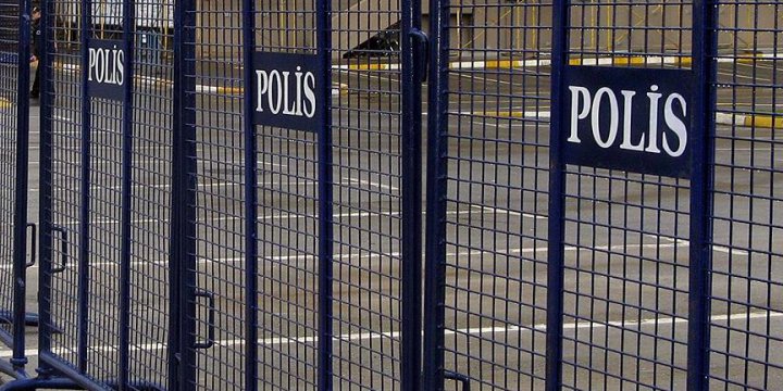 Diyarbakır’da Tüm Toplantı ve Gösteriler Yasaklandı