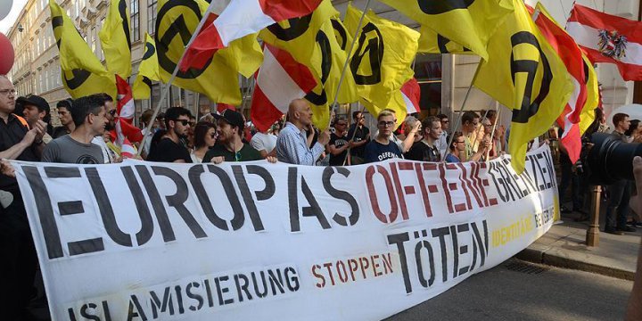 Avusturya'da 'İslamlaşma' Karşıtı Eylem