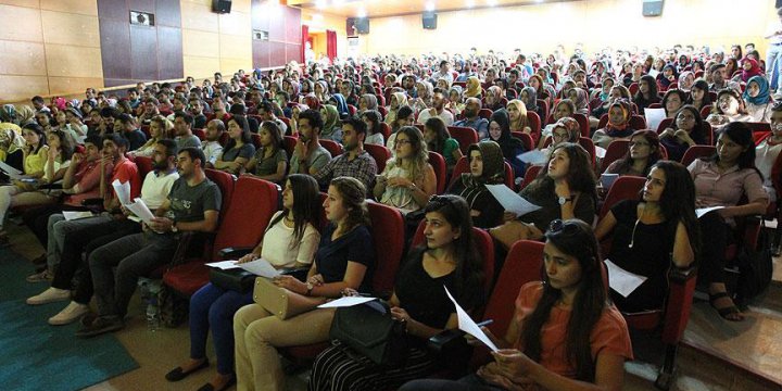 Hakkari'ye Atanan Öğretmenlere Kürtçe Eğitimi