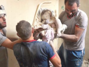 Halep'e Ölüm Yağıyor