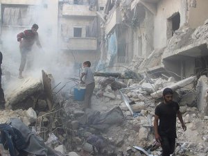 Halep'te 'Deprem Etkisine' Yol Açan Saldırı
