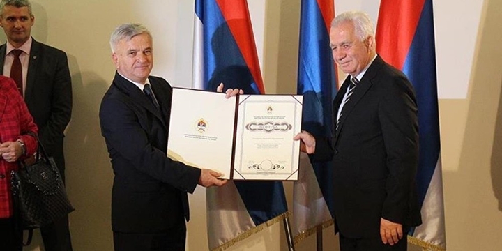 Savaş Suçlularına Teşekkür Belgesi!