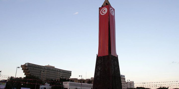 Tunus'ta Laik 10 Parti Nahda’ya Karşı Ortak Cephe Kurdu