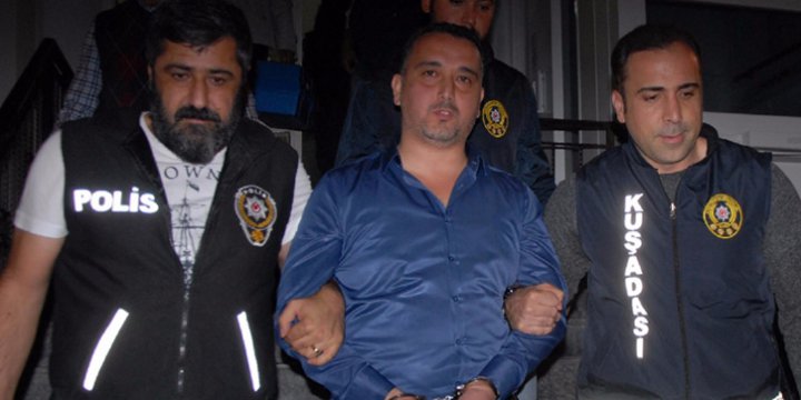 CHP'li Tezcan’a Saldıran Bir Kişi Gözaltına Alındı