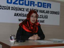 Akhisar'da Zeyneb Gazali konuşuldu