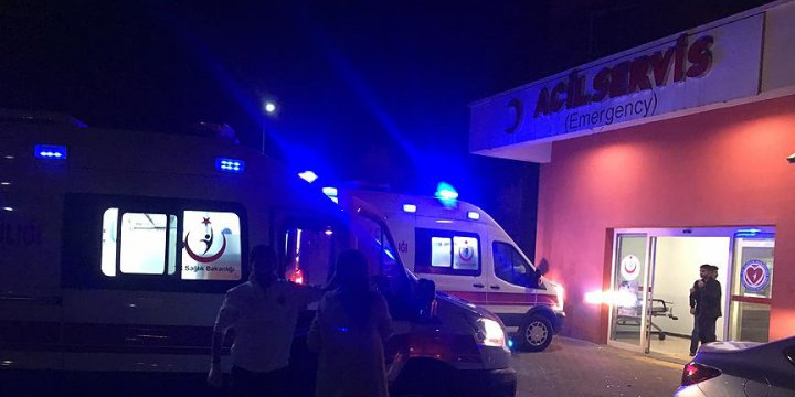 PKK Kızıltepe'de AK Parti Binasına Saldırdı