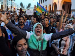 Fas'ta Balıkçının Ölümü Binleri Sokağa Döktü