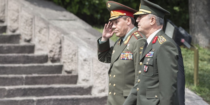 Genelkurmay Başkanı Hulusi Akar Rusya’da!