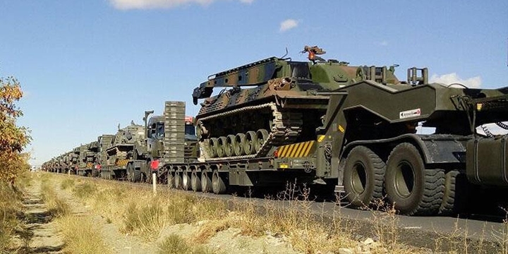 Sınıra Tank Sevkiyatı Yapılıyor