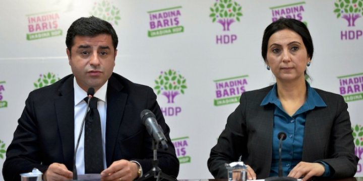 HDP’li 9 Vekil Tutuklandı