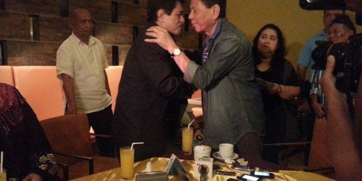 Filipinler'de Barışa Bir Adım Daha Yaklaşıldı