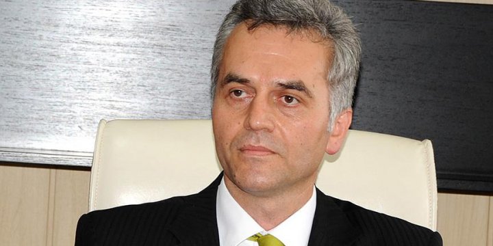 Eski Polis Akademisi Öğretim Üyesi Prof. Bahar Gözaltına Alındı