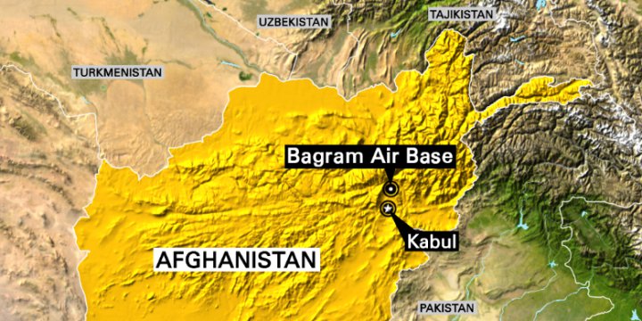ABD'nin Afganistan'da En Büyük Üssü Vuruldu: Dört Ölü