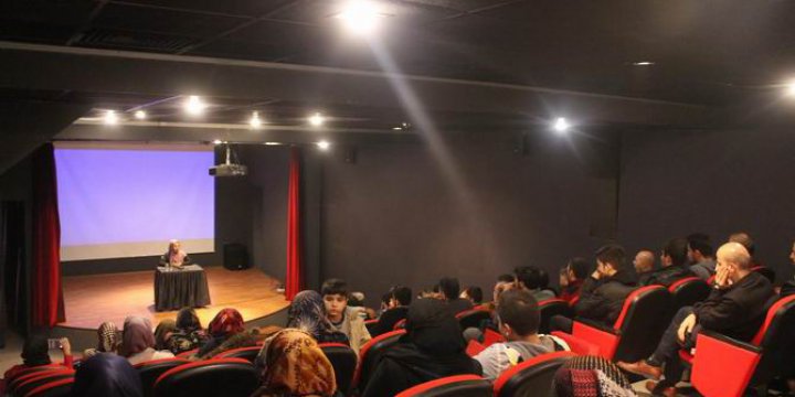 Sakarya'da Derdest Belgeselinin Gösterimi Yapıldı