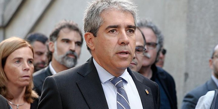Bağımsızlık Yanlısı Katalan Milletvekili'nin Dokunulmazlığı Kaldırıldı