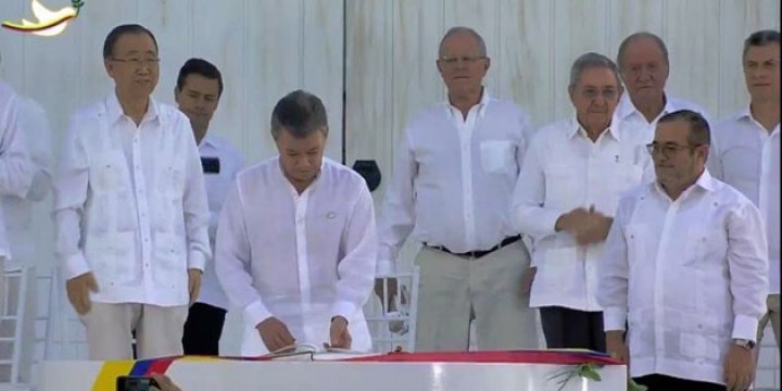 Kolombiya'da Yeni Barış Anlaşması İmzalanıyor